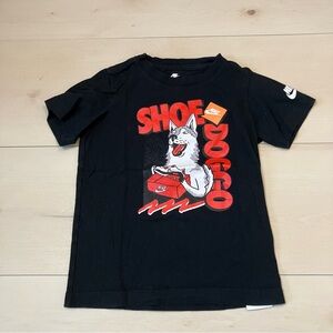 Nike kids husky streetwear short sleeve tee t-shirt large 6-7